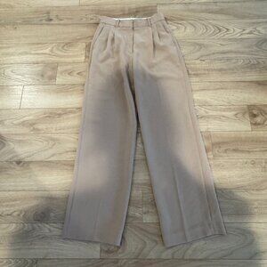 Aritzia Effortless Pants | Crepette | Gold Camel | Size 4